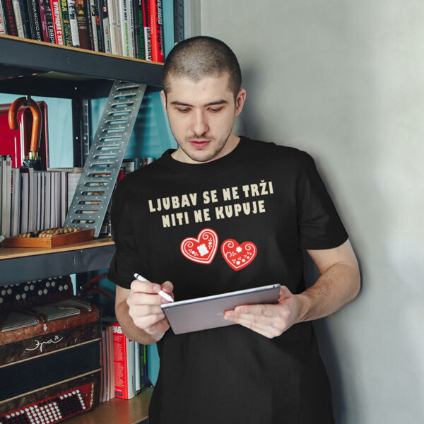 ljubav-se-ne-trzi-niti-ne-kupuje-majica-m Slika