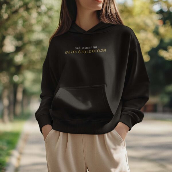 diplomirana-gemistologinja-kajkavski-hoodie-zenska Diplomirani gemištolog (M/Ž) - Hoodie crna